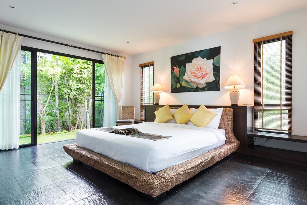 Baan Thai Surin Garden Praia de Surin Exterior foto